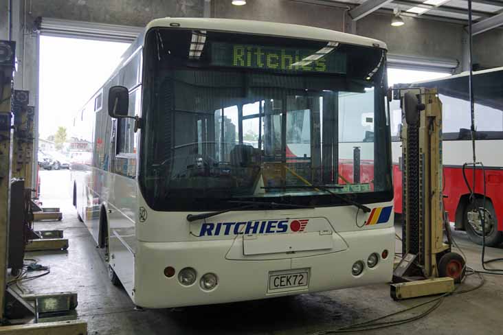 Ritchies MAN 12.223 Designline 642